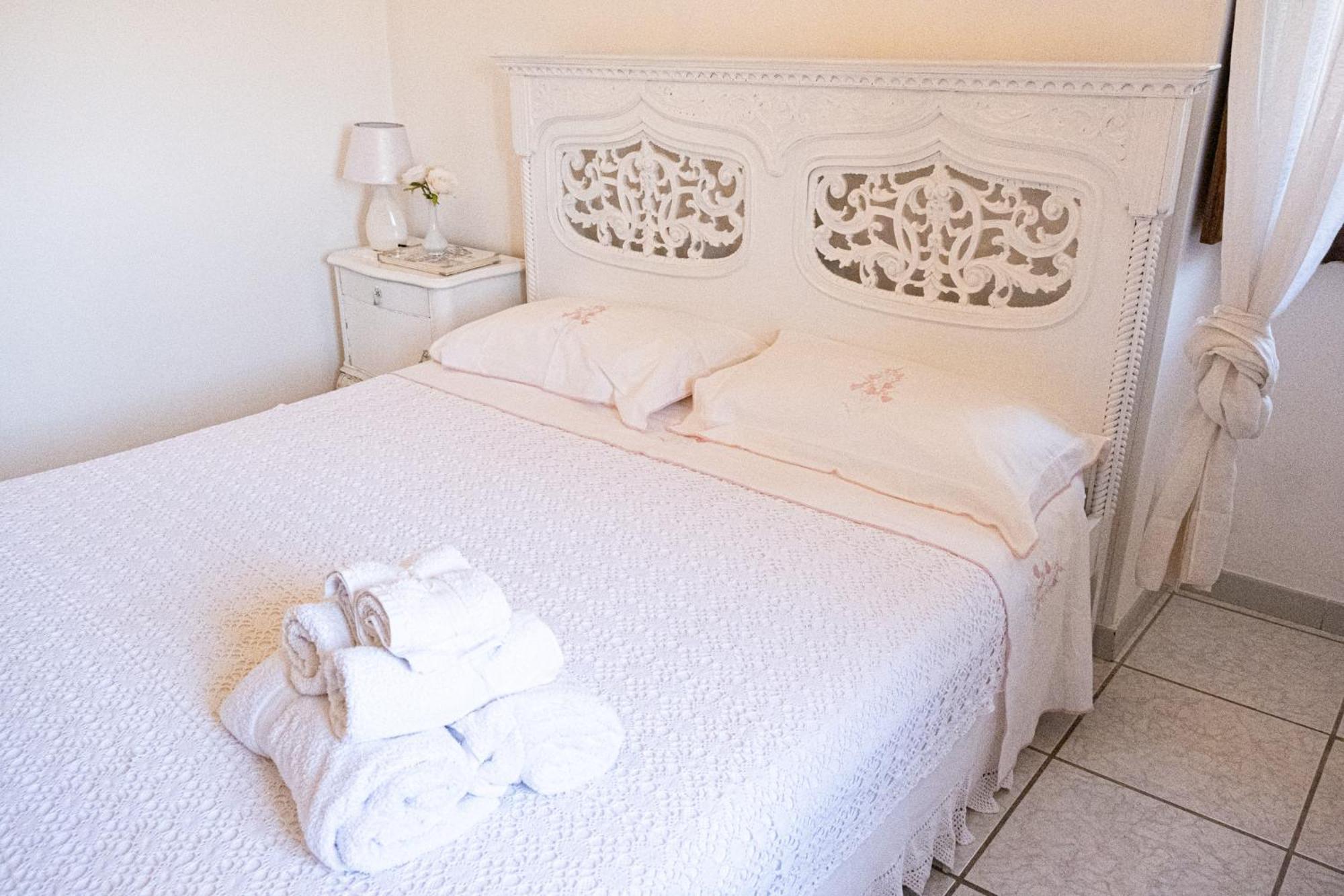 Agriturismo Masseria Carrone カロヴィーニョ エクステリア 写真